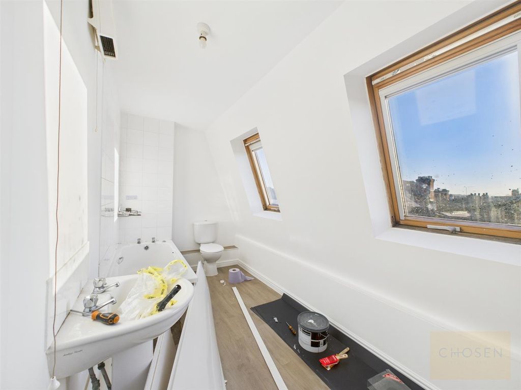 Property photo 3 of 4 Cam01118G0-Pr0387-Still003.Jpg