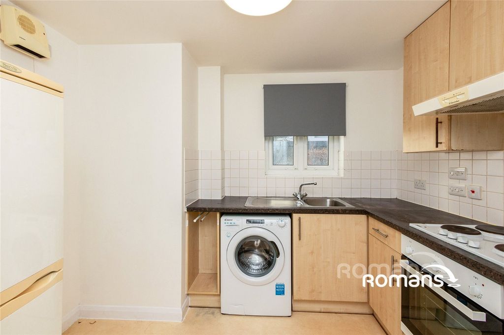 Property photo 3 of 15 Picture No. 19