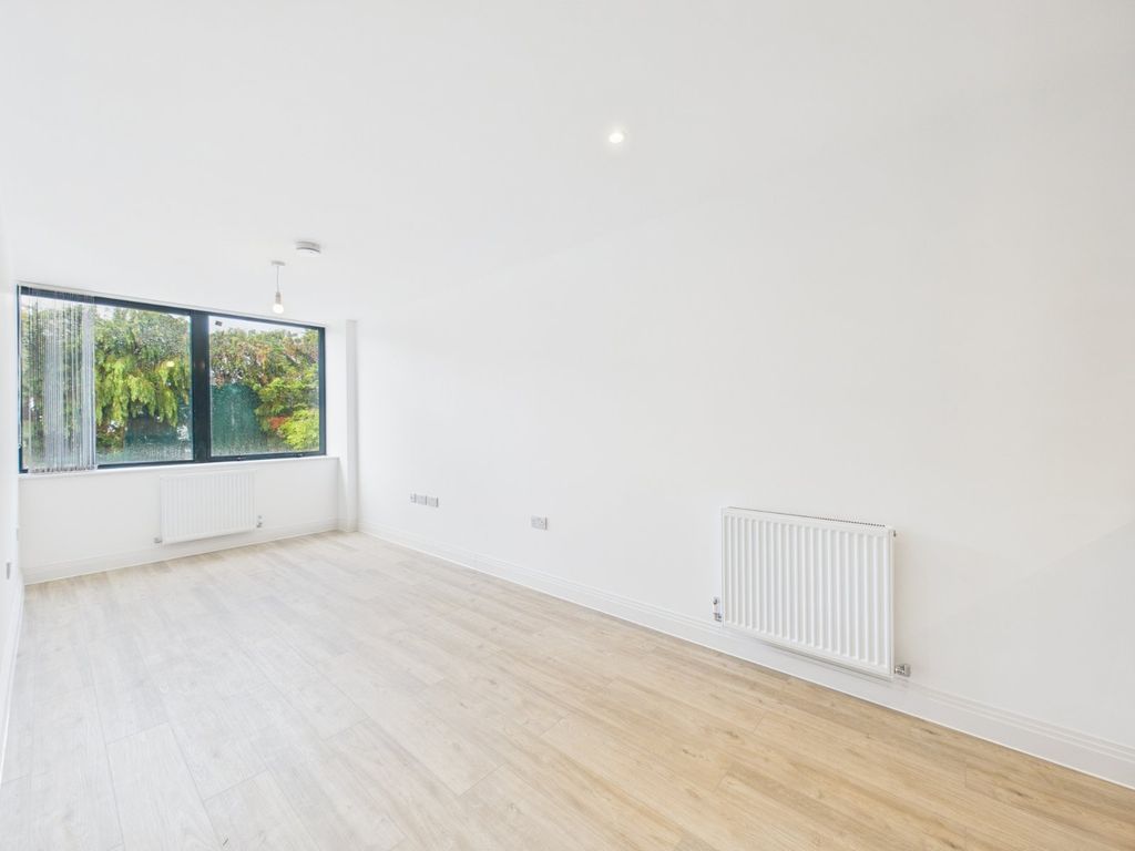 Property photo 2 of 6 Picture No. 07