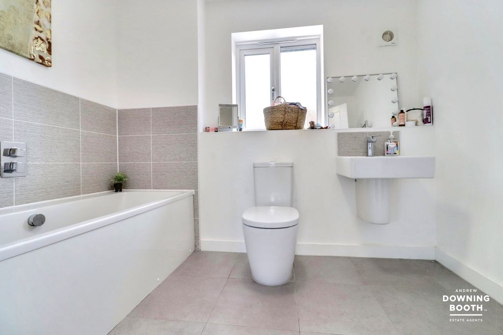 Additional image 28 of 4 bed detached house for saleThompson Way, Lichfield WS13