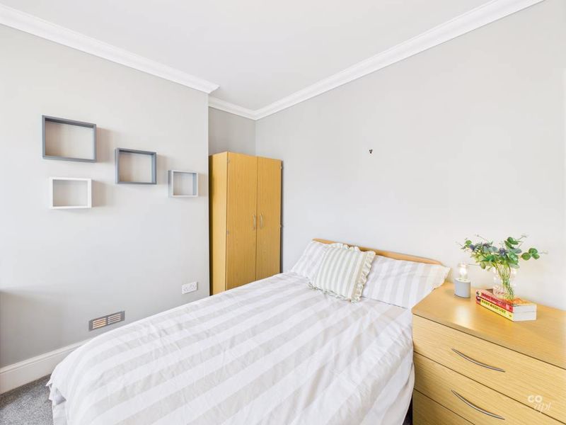 Property photo 2 of 13 Photo 10