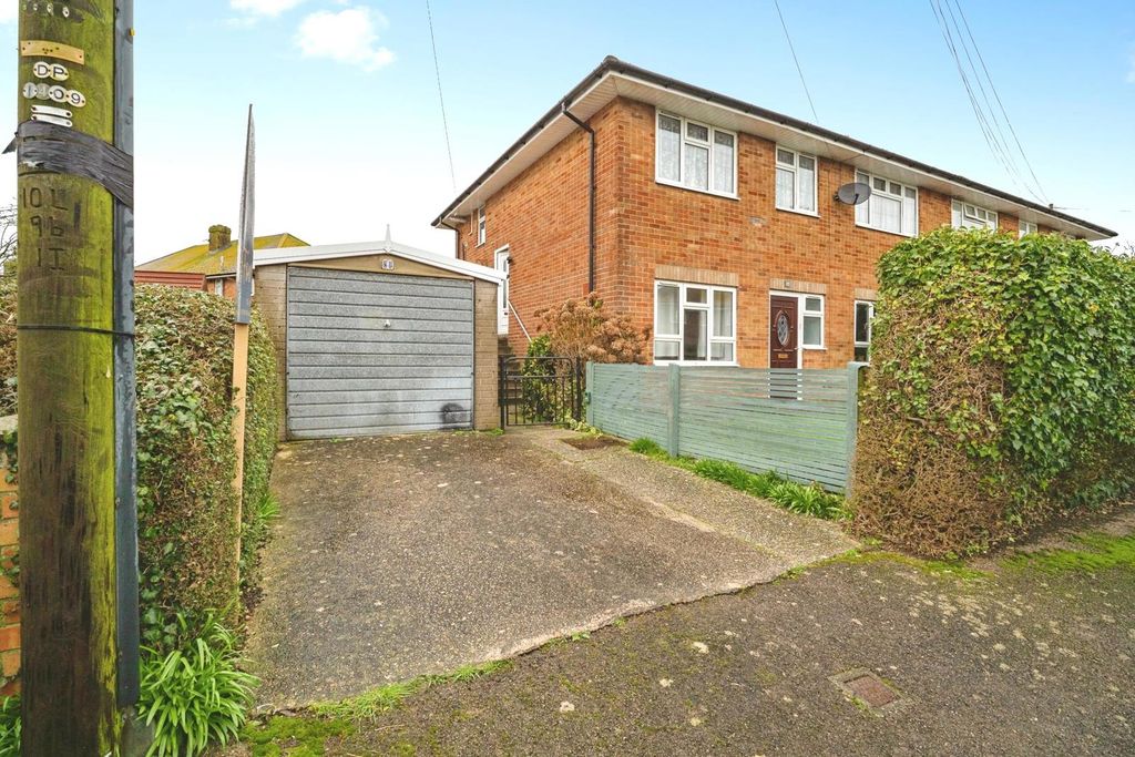 Property photo 1 of 17 Pbox-Img.Jpg