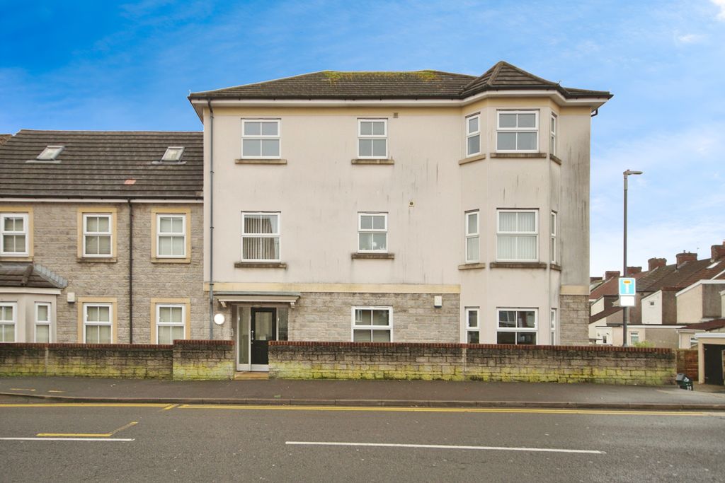 Property photo 1 of 17 Photography