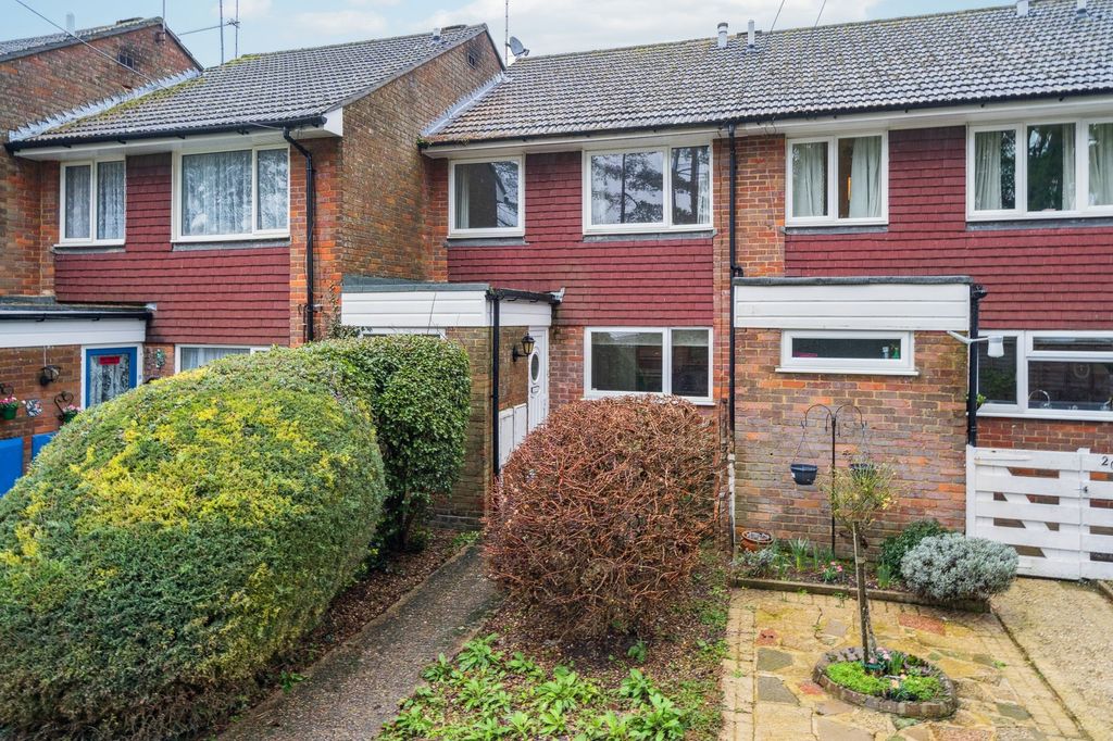 Property photo 1 of 9