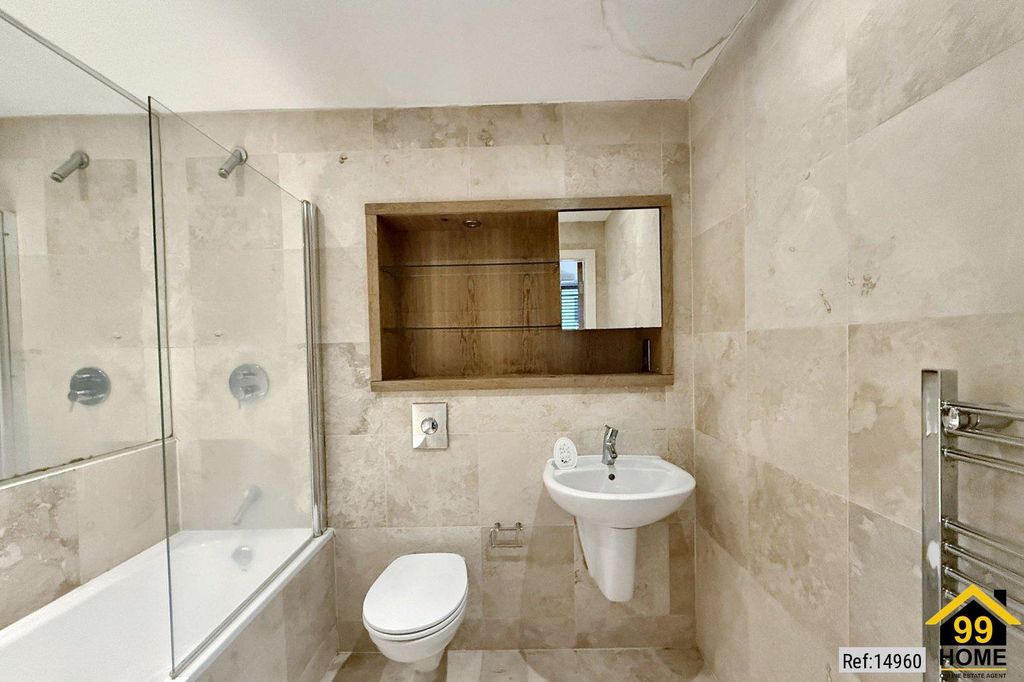 Property photo 3 of 9 Photo 2