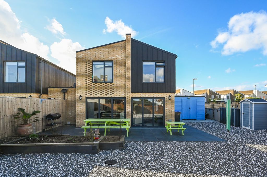 Property photo 2 of 34 Rear