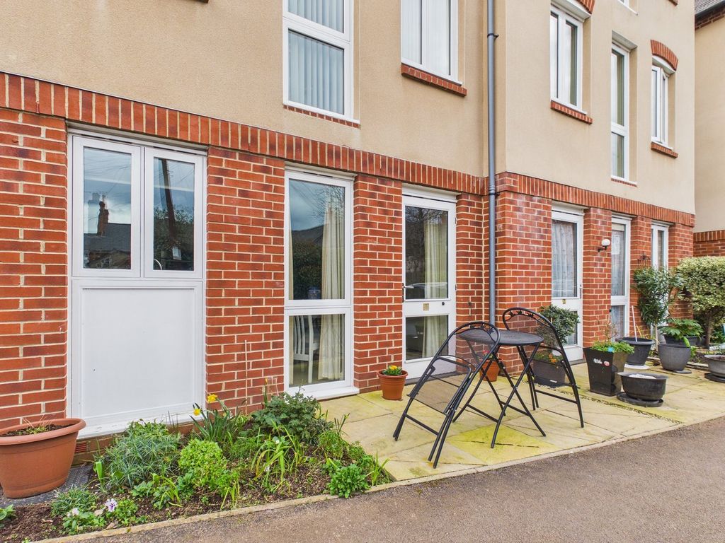 Property photo 2 of 14