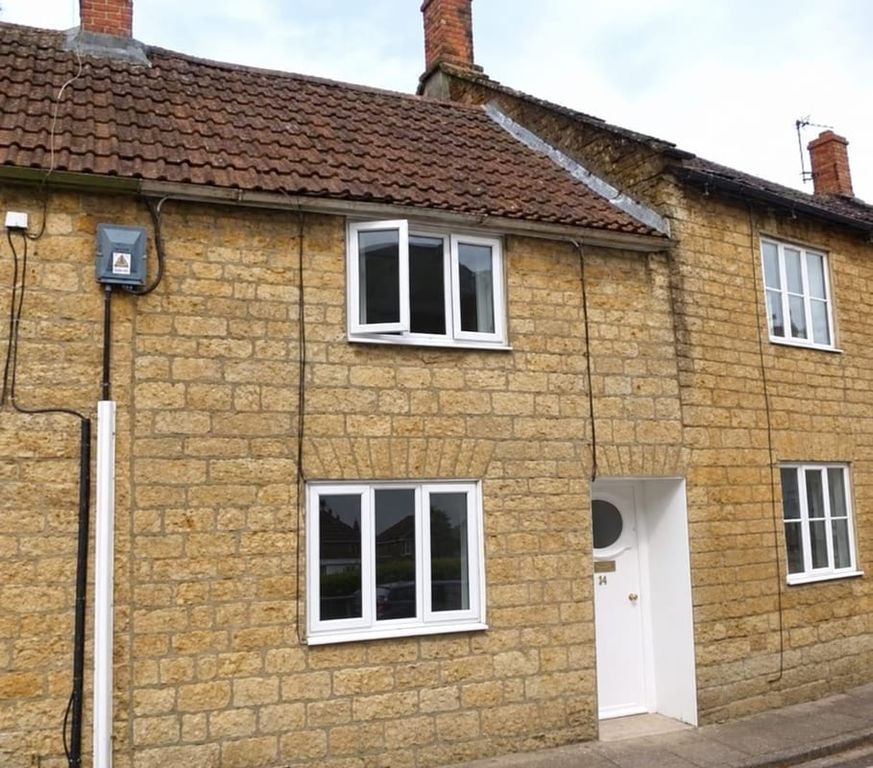 Property photo 1 of 10