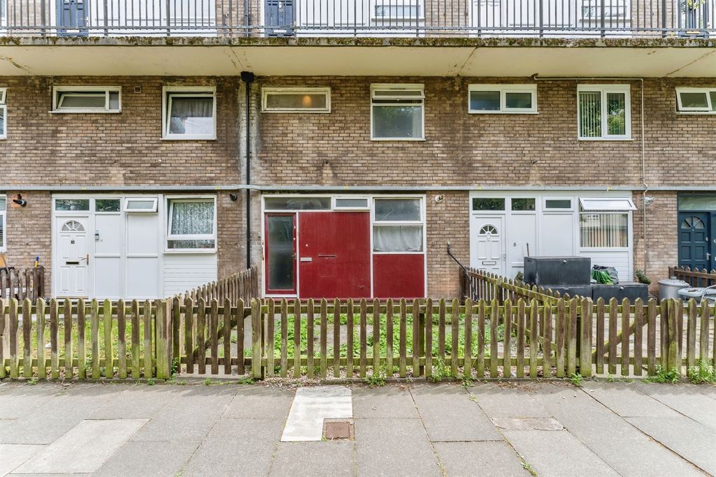 Property photo 1 of 14