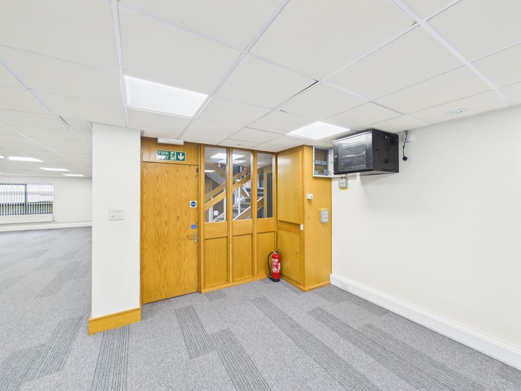 Property photo 3 of 15 Photo 3