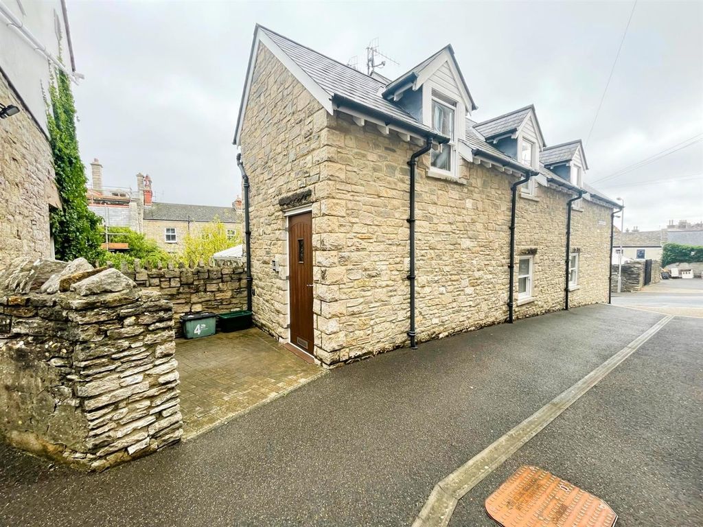 Property photo 2 of 11 Sept 25 Side Image.Jpg