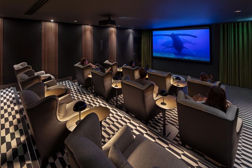 Property photo 3 of 15 Cinema Room