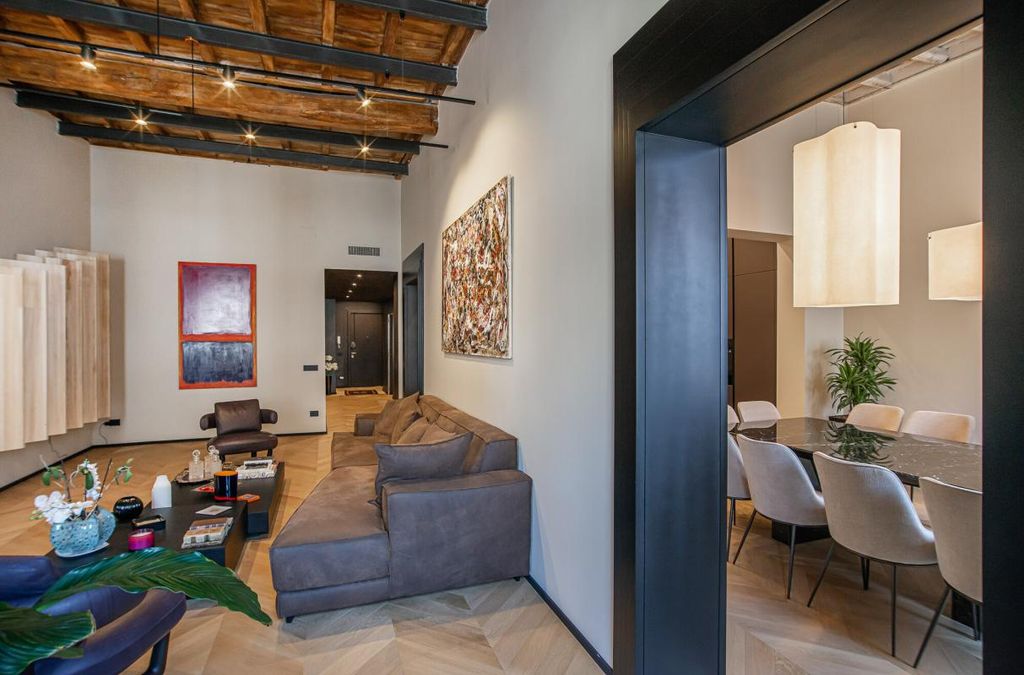 Property photo 3 of 28