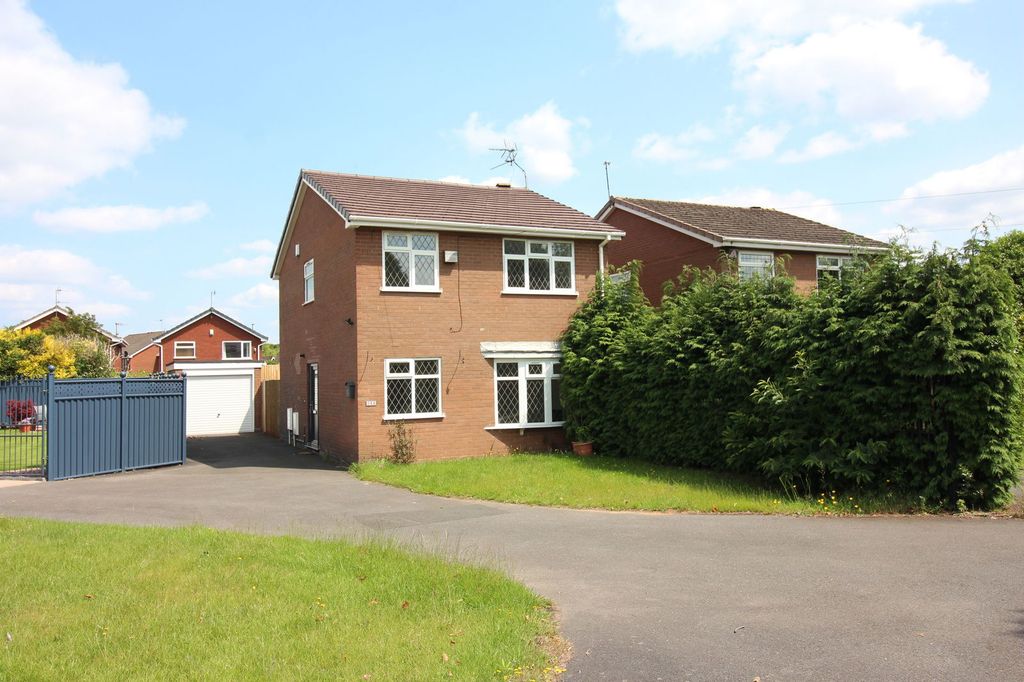 Property photo 1 of 18