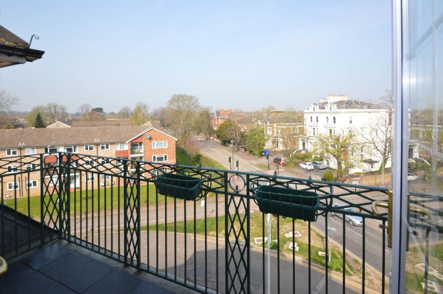 Property photo 2 of 12