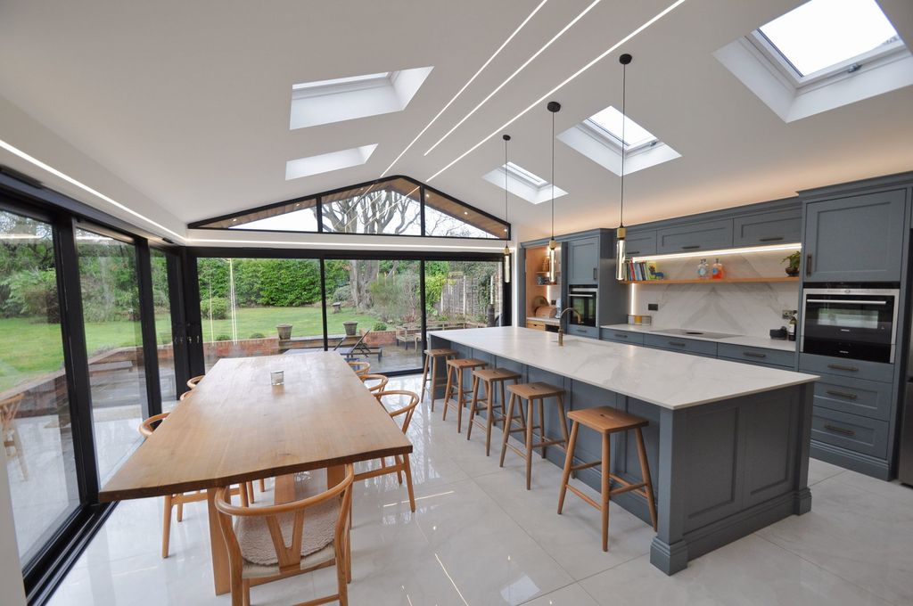 Property photo 3 of 51