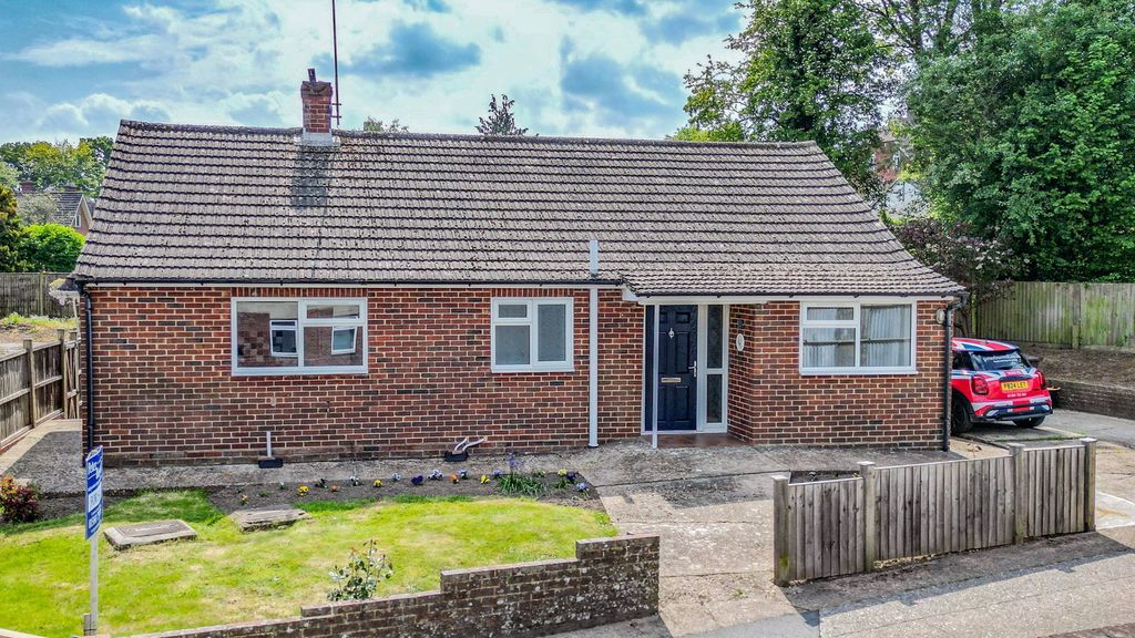 Property photo 1 of 10