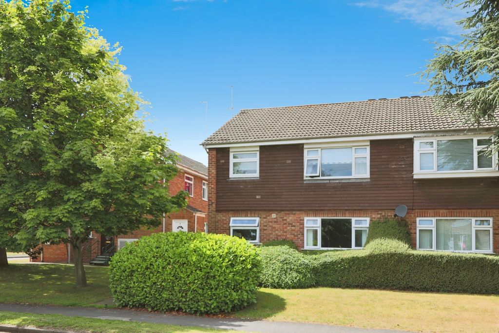 Property photo 1 of 10 4322382