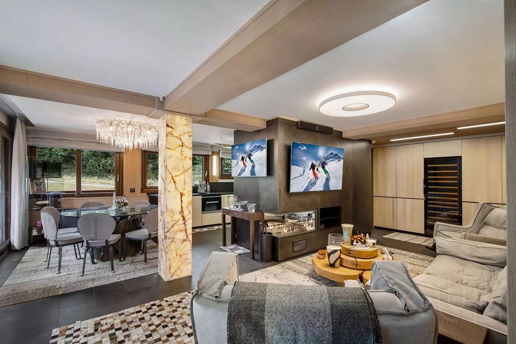 Property photo 2 of 24