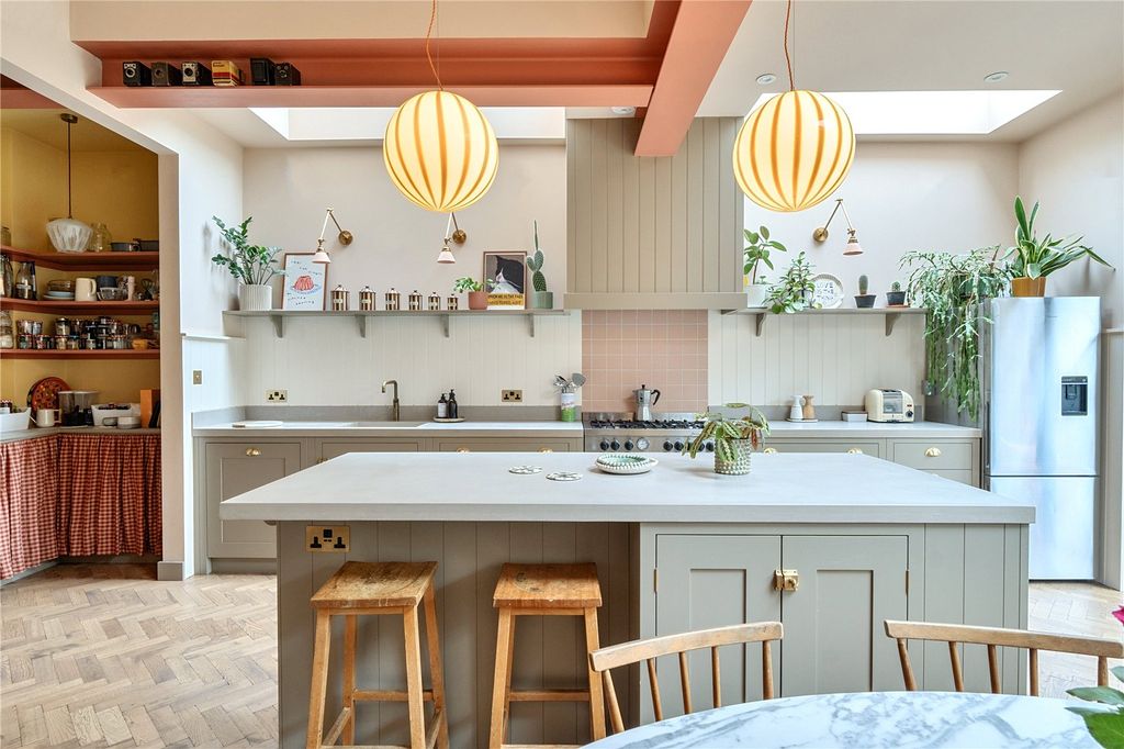 Property photo 1 of 25 Picture No. 01