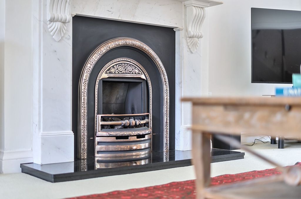 Additional image 10 of 4 bed detached house for saleGodalming, Surrey GU7