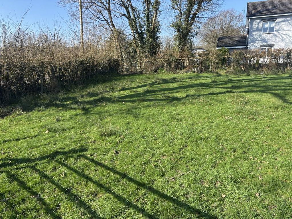 Property photo 3 of 3 Not Specified