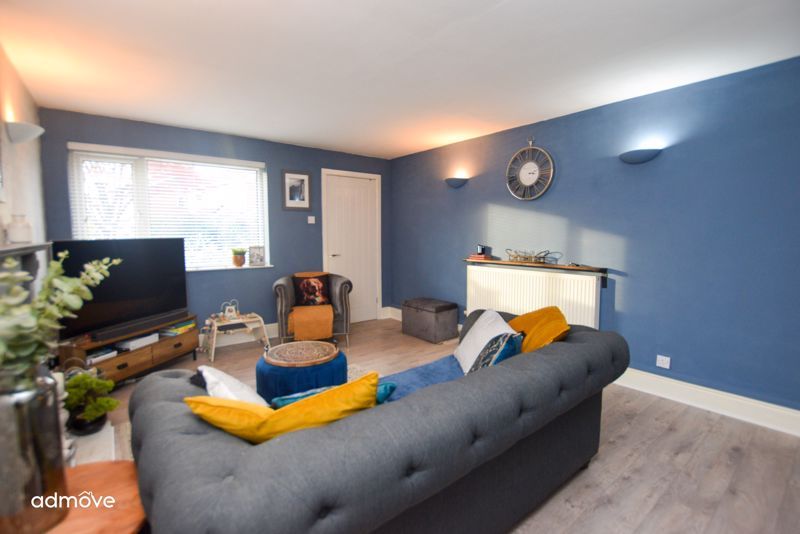 Property photo 3 of 14 Photo 7