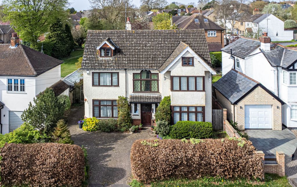 Property photo 1 of 34 Front