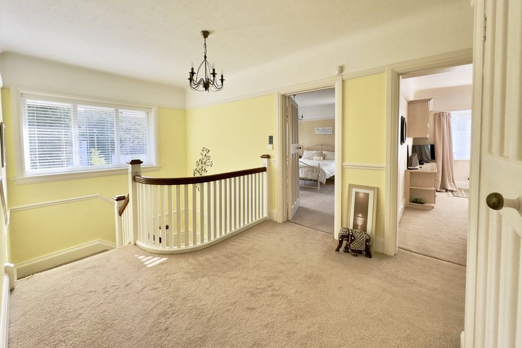 Additional image 13 of 5 bed detached house for saleElgin Road, Talbot Woods, Bournemouth BH4