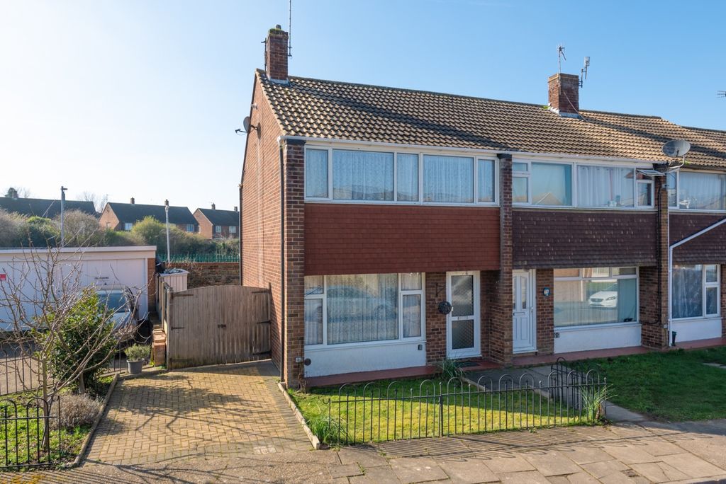 Property photo 1 of 13 3863104