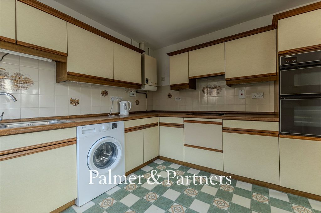 Property photo 3 of 18 Picture No. 25