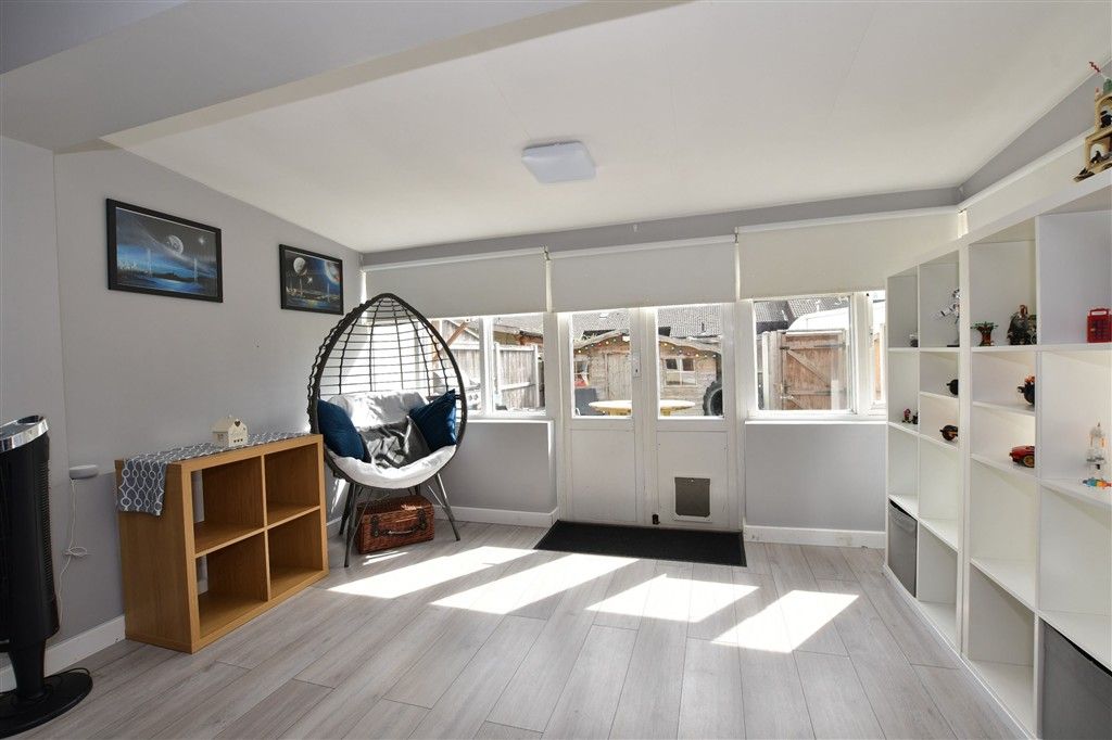 Property photo 2 of 10 Lounge/Dining Room