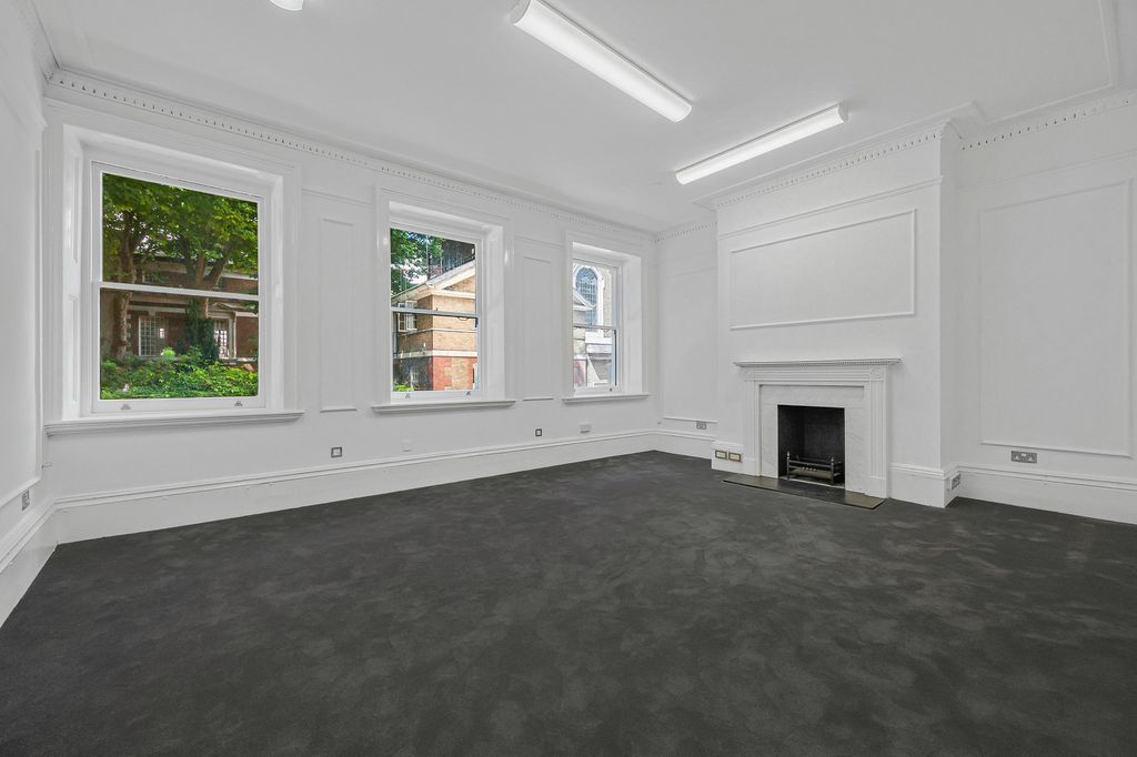 Property photo 2 of 12 Reception1.Jpg