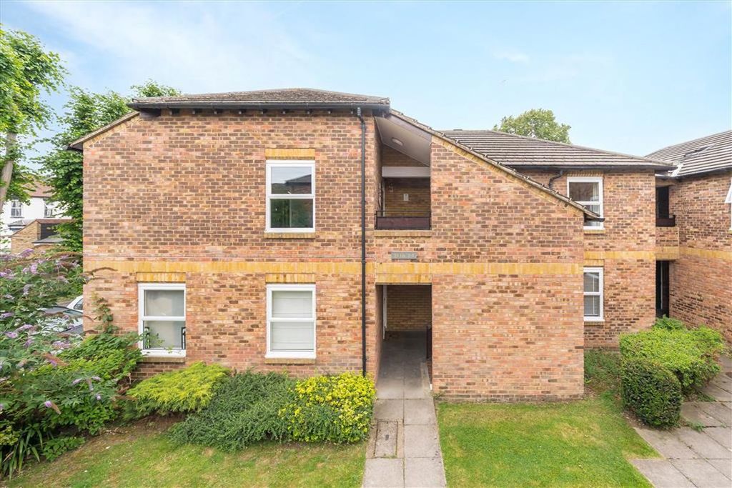 Property photo 1 of 5