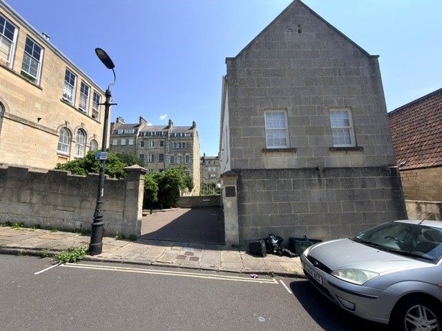 Property photo 1 of 1 Exterior