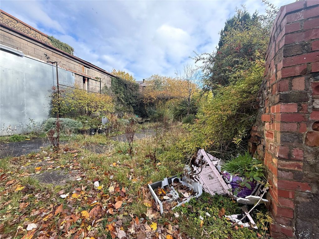 Property photo 2 of 5 Picture No. 03