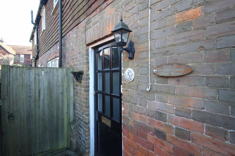 Property photo 2 of 11 Photo 2