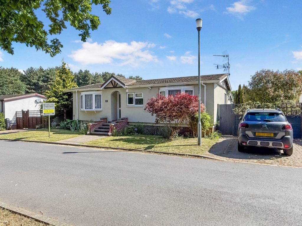 Property photo 1 of 8