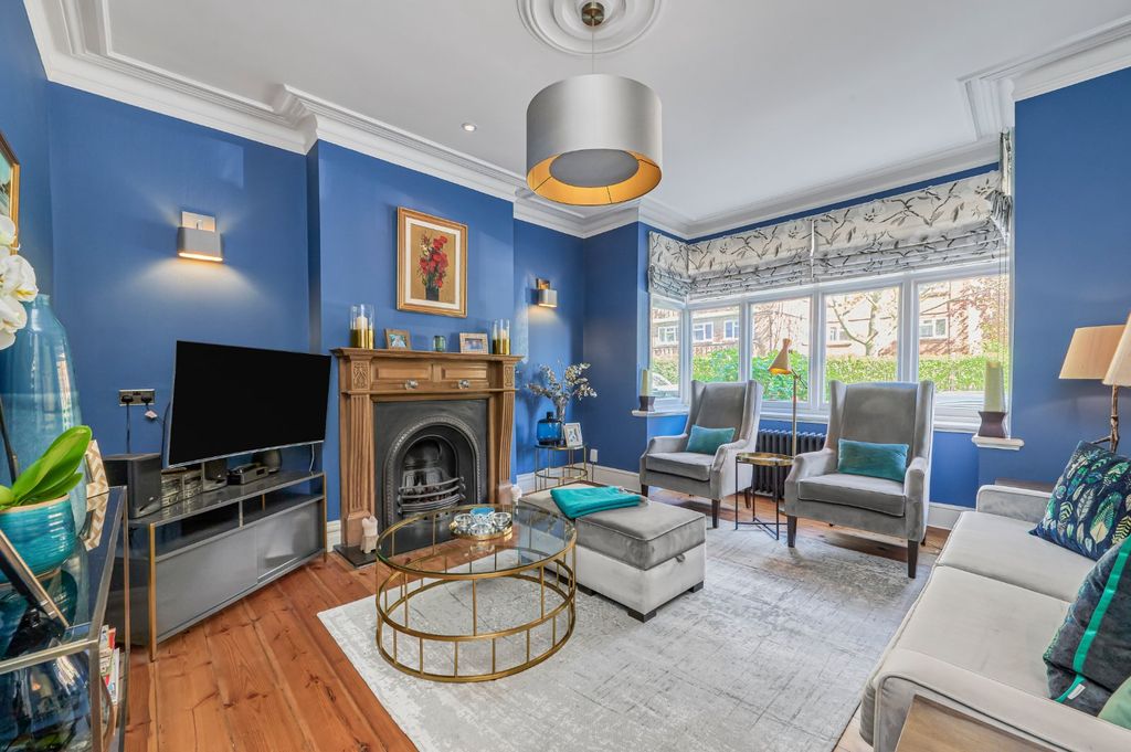 Property photo 3 of 28 Picture No. 05