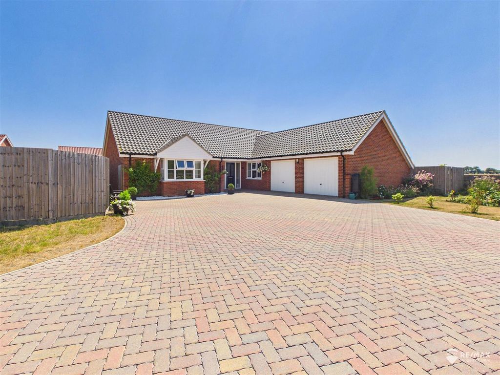 Property photo 1 of 31 Frontage.Jpg