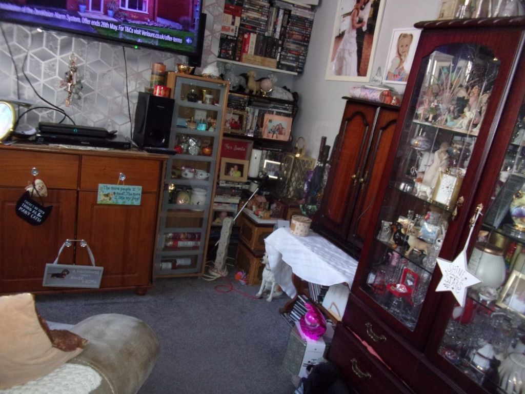 Property photo 2 of 16