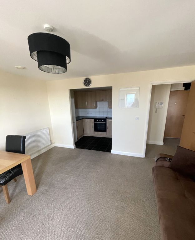 Property photo 3 of 5 Gallery