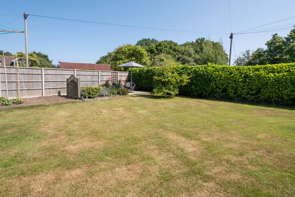 Property photo 3 of 21