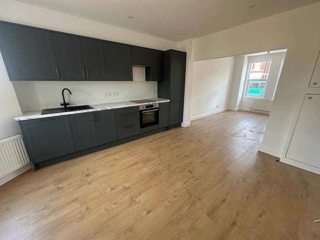 Property photo 2 of 10 Property