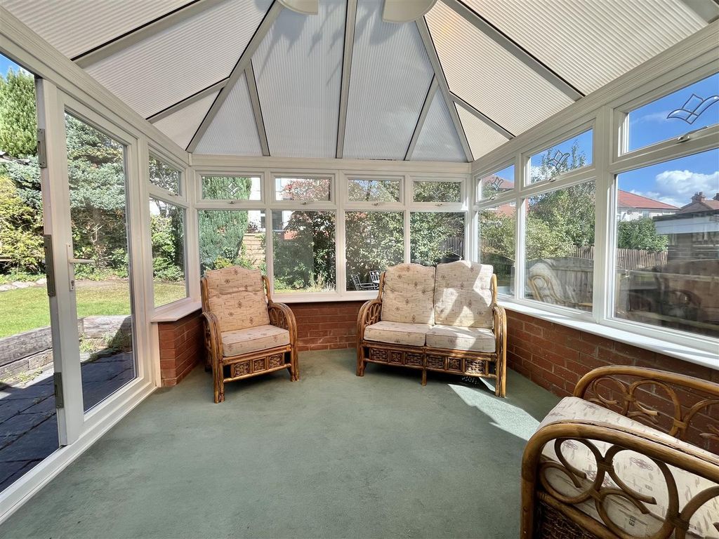 Additional image 9 of 3 bed detached bungalow for saleElm Grove, Glossop SK13