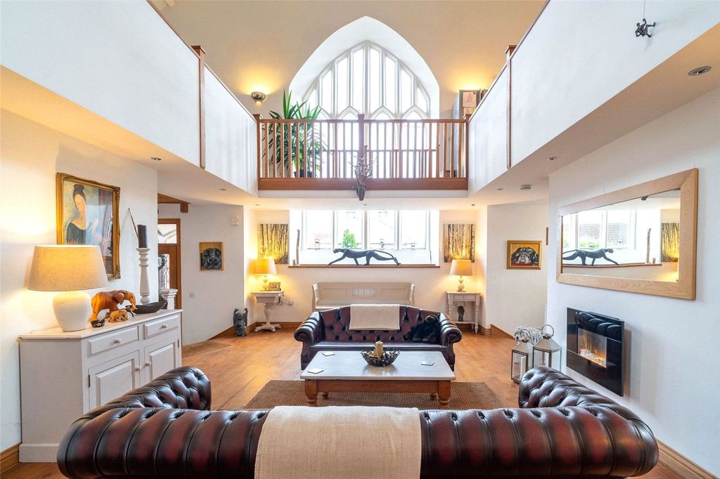 Property photo 3 of 50 Reception Hallway