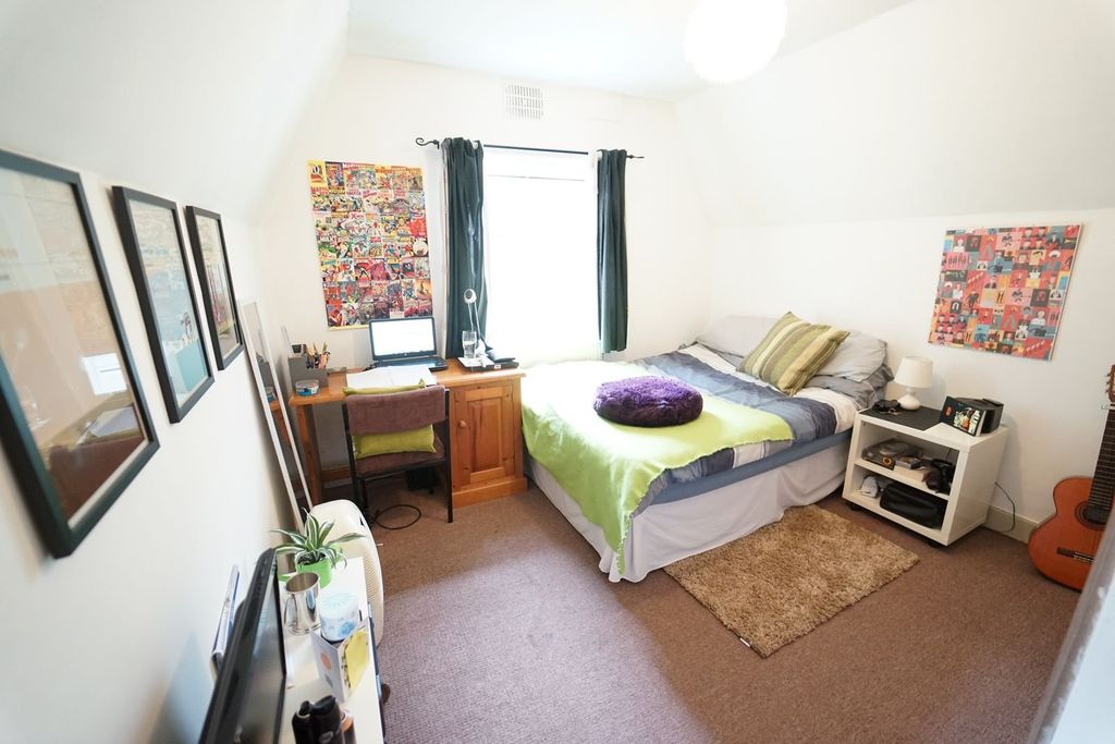 Property photo 3 of 5 Picture No. 02