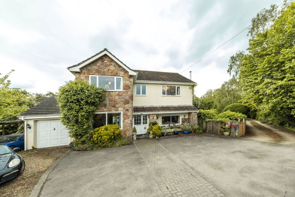 Property photo 1 of 45