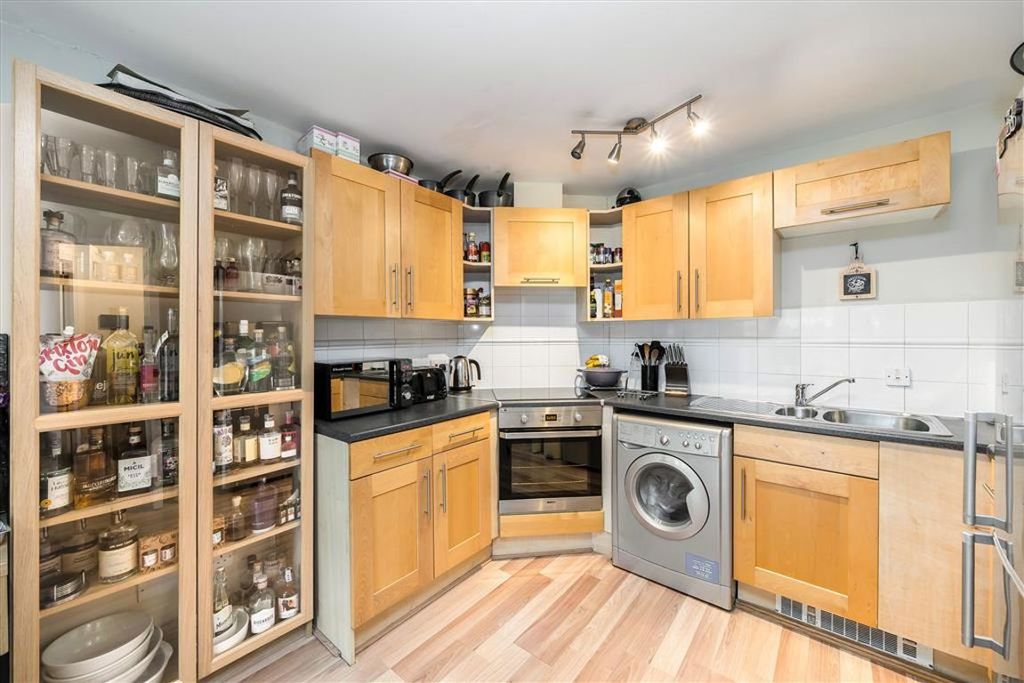 Property photo 3 of 5