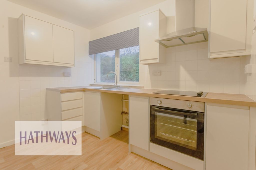 Property photo 2 of 33